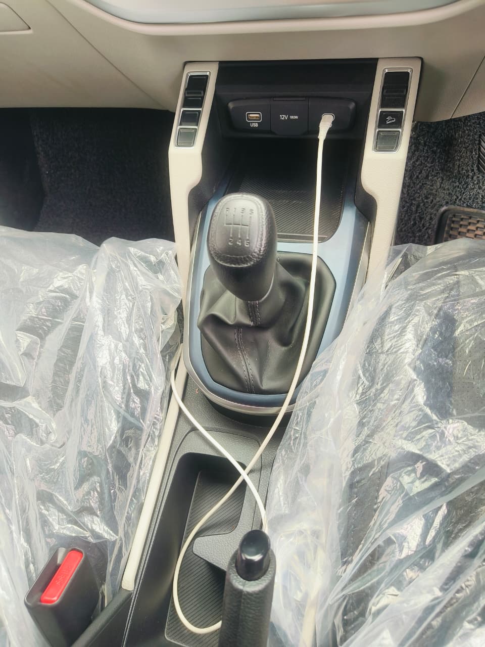 Kia carens - Image 2